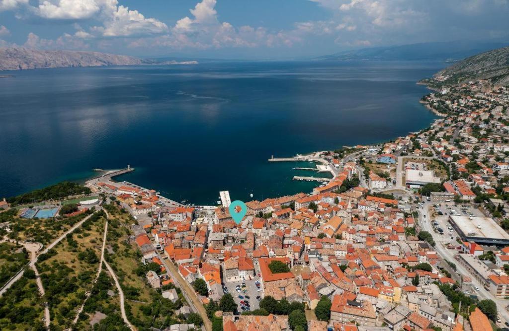 Rote Zora Apartment Senj  Luaran gambar
